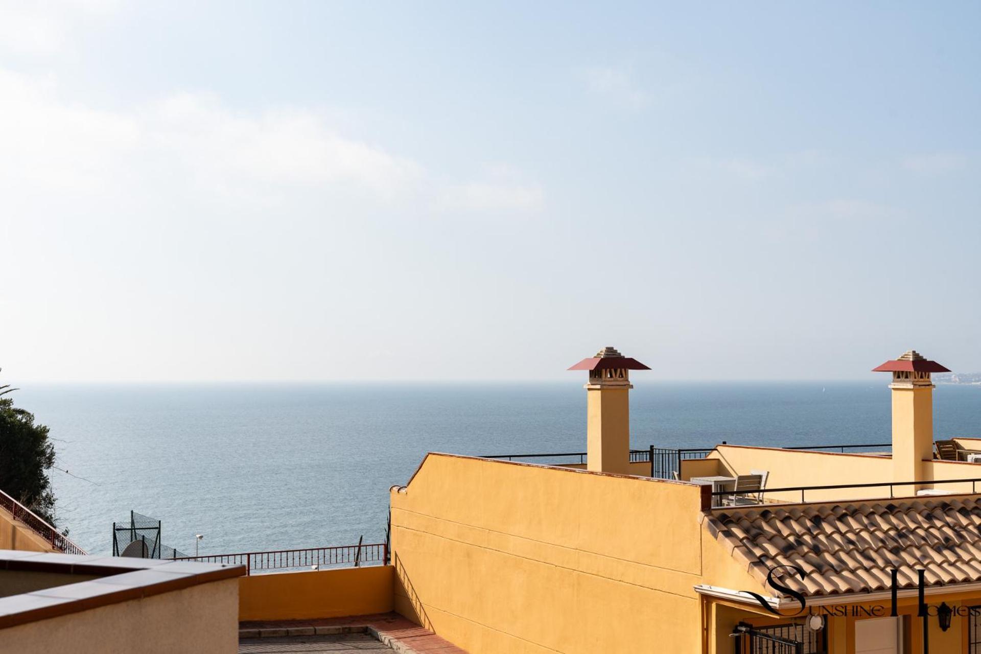 Beachside Retreat With Private Terrace Benalmádena Buitenkant foto